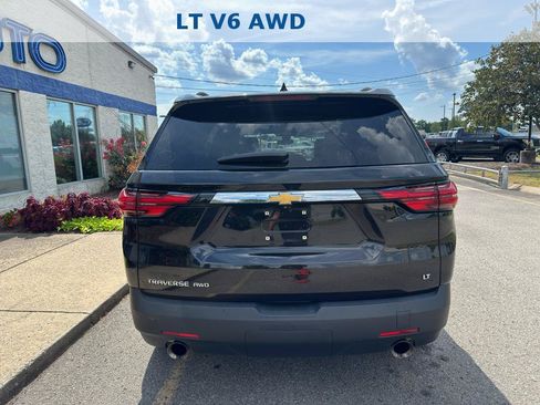 Used 2023 Chevrolet Traverse LT w/ LPO, Cargo Package AWD/4WD image 5