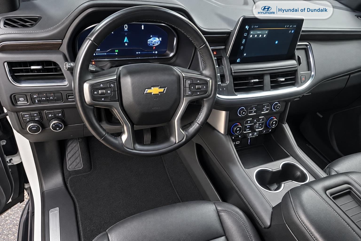 Used 2024 Chevrolet Suburban LT AWD/4WD image 7