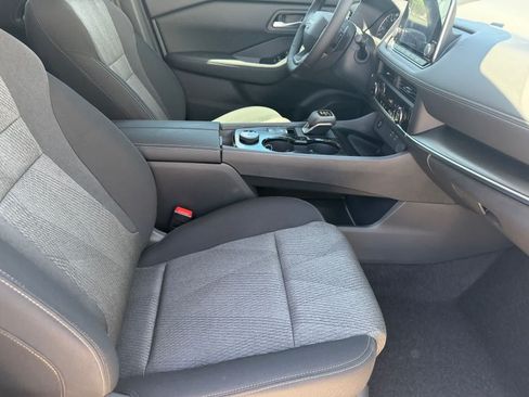 New 2026 Nissan Rogue SV AWD/4WD image 11