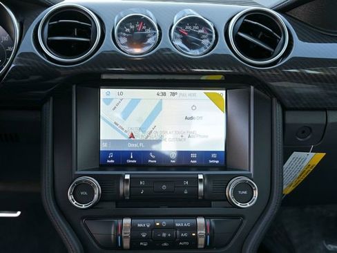 Used 2022 Ford Mustang Shelby GT500 w/ Carbon Fiber Track Pack image 40