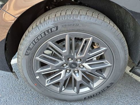 New 2026 Ford Expedition Platinum AWD/4WD image 16