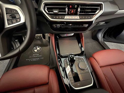 Certified 2024 BMW X4 M40i w/ Parking Assistance Package image 18