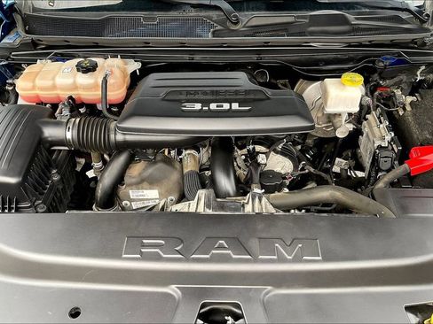 Used 2022 RAM 1500 Big Horn AWD/4WD image 30