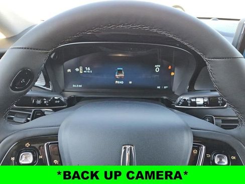 Used 2025 Lincoln Corsair Premiere w/ Equipment Group 101A image 16