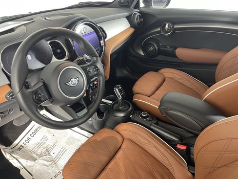 Used 2024 MINI Cooper S image 11