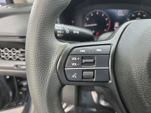 Used 2023 Honda Accord LX image 22