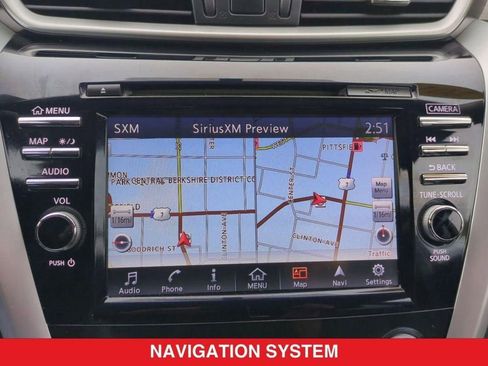 Used 2018 Nissan Murano SL w/ Moonroof Package AWD/4WD image 26