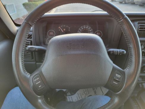 Used 2000 Jeep Cherokee SE image 41