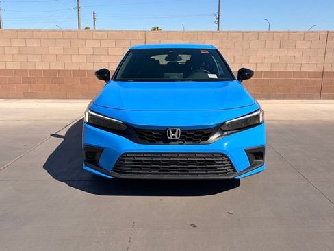 Used 2023 Honda Civic Sport image 3
