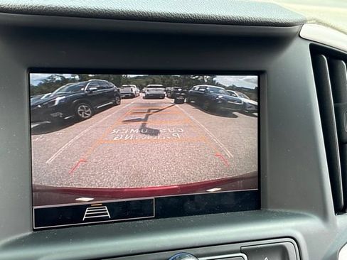 Used 2023 GMC Terrain SLE w/ Driver Convenience Package AWD/4WD image 15