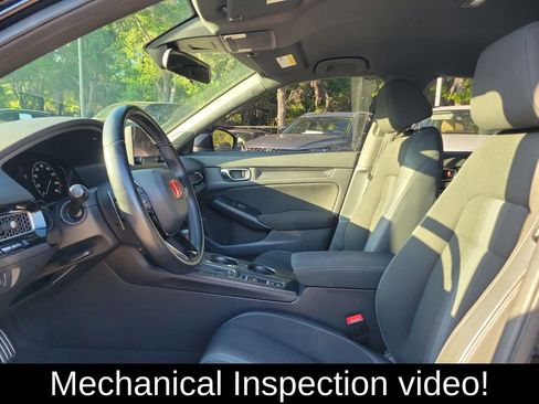 Used 2022 Honda Civic Sport image 2