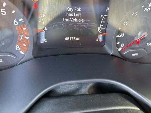 Used 2024 Jeep Compass Latitude image 15