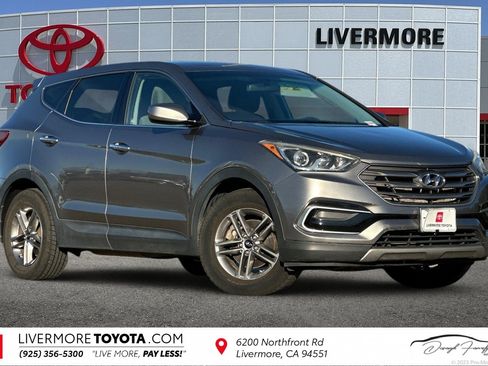Used 2017 Hyundai Santa Fe Sport image 1