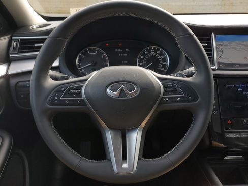 Used 2019 INFINITI QX50 Essential w/ Protection Package FWD image 19