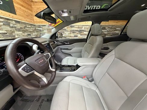 Used 2017 GMC Acadia SLT AWD/4WD image 11