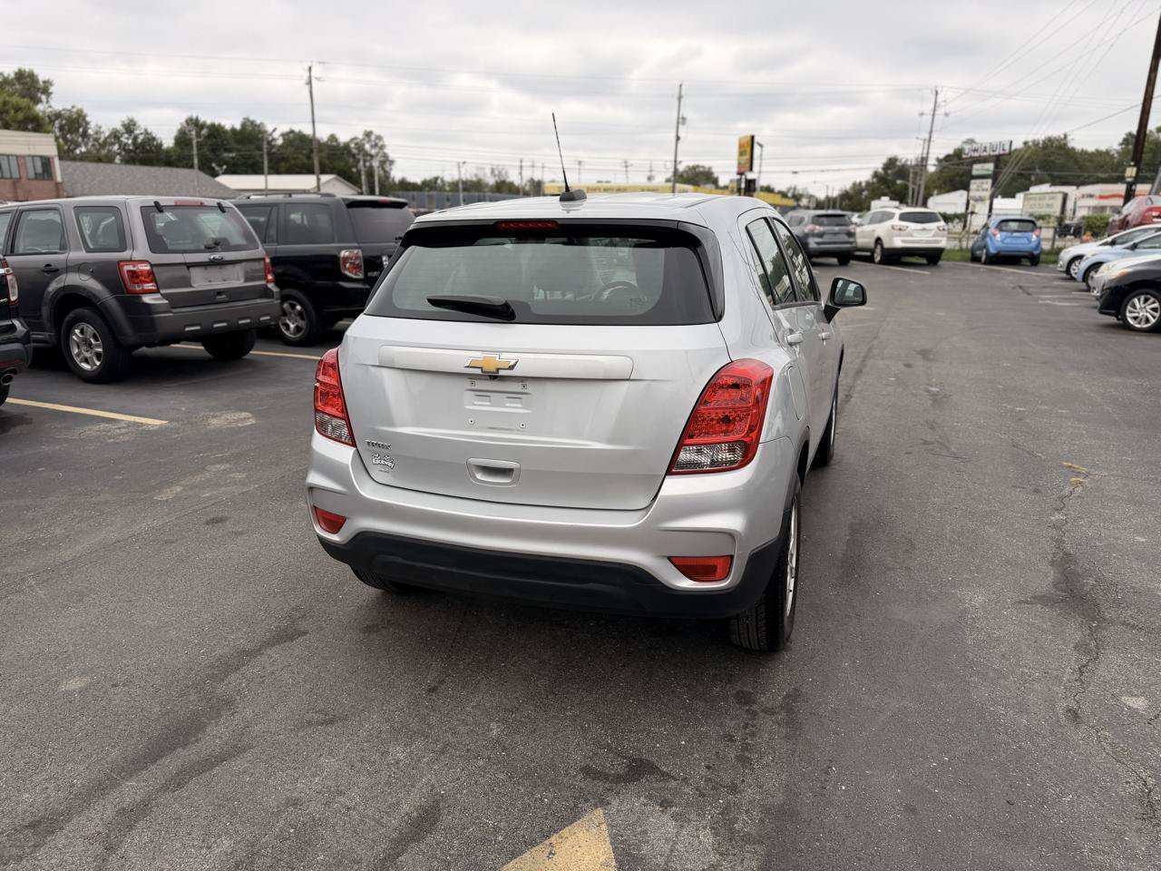 Used 2019 Chevrolet Trax LS FWD image 14