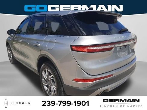 Used 2023 Lincoln Corsair AWD w/ Equipment Group 101A image 7