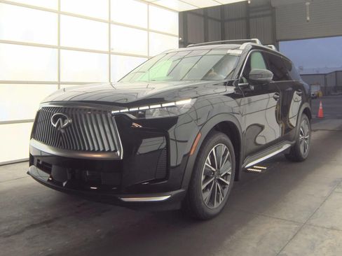 Certified 2026 INFINITI QX60 Luxe w/ Cargo Package FWD image 10