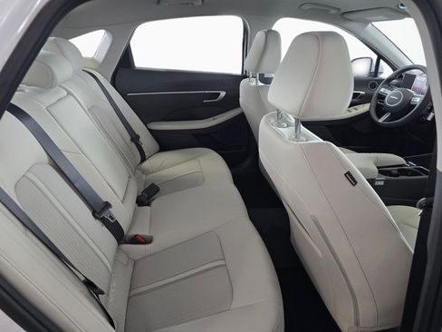 New 2026 Hyundai Sonata SEL AWD/4WD image 37