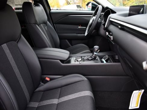 New 2026 MAZDA CX-50 AWD 2.5 S w/ Preferred Pkg image 30