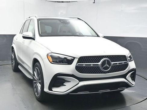New 2026 Mercedes-Benz GLE 450 4MATIC image 2