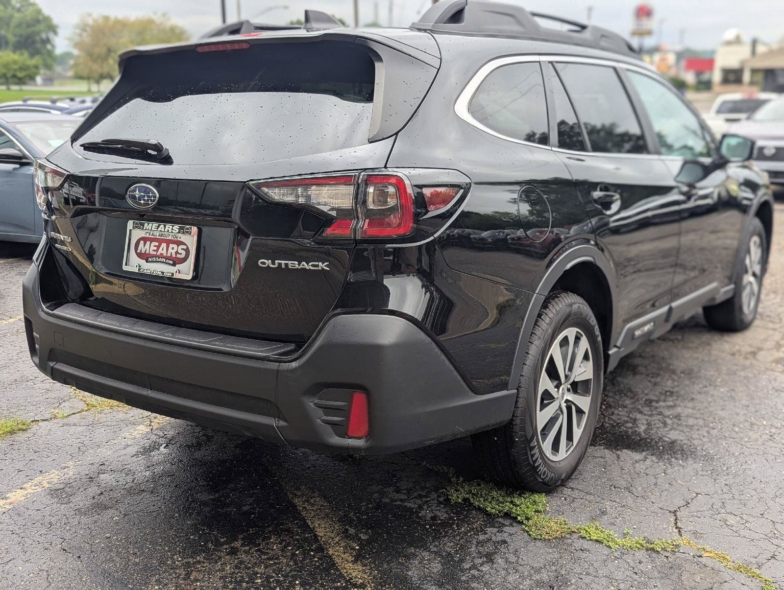 Used 2020 Subaru Outback Premium w/ Popular Package #1 AWD/4WD image 14