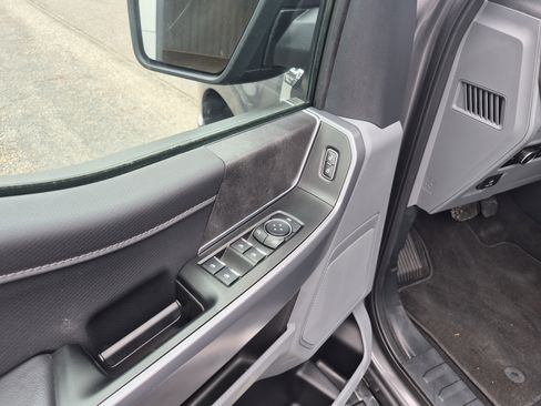 Used 2025 Ford F150 XLT w/ Equipment Group 301A Standard image 13