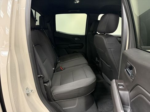 New 2026 GMC Canyon Elevation image 17