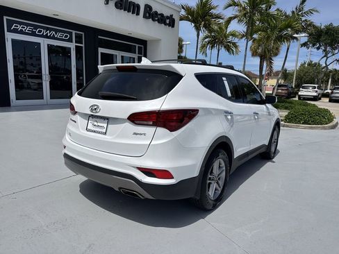 Used 2018 Hyundai Santa Fe Sport w/ 2.4L Value Package 02 FWD image 3