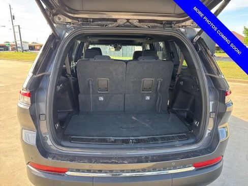 Used 2025 Jeep Grand Cherokee L Laredo w/ Luxury Tech Group I image 13