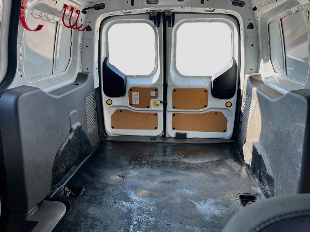 Used 2023 Ford Transit Connect XL FWD image 23