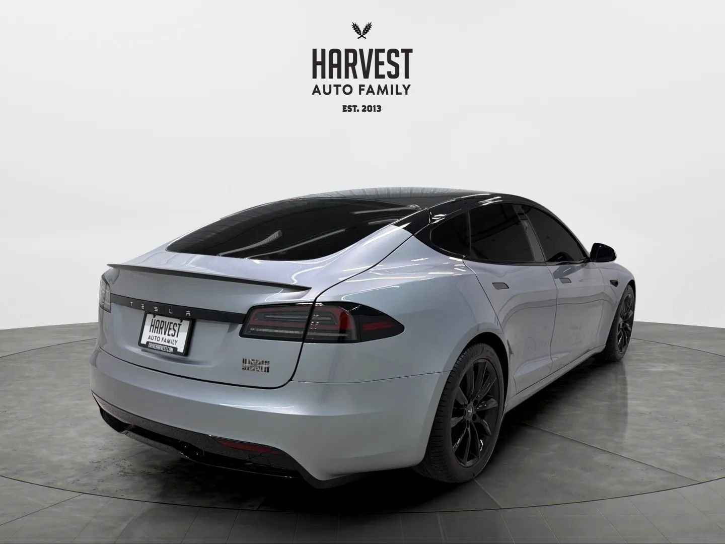Used 2025 Tesla Model S Plaid AWD/4WD image 6