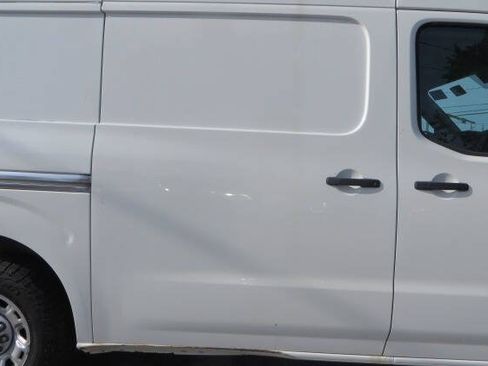 Used 2019 Nissan NV 2500 SV RWD image 27