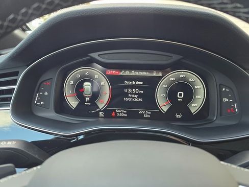 Used 2025 Audi Q8 Premium Plus image 25