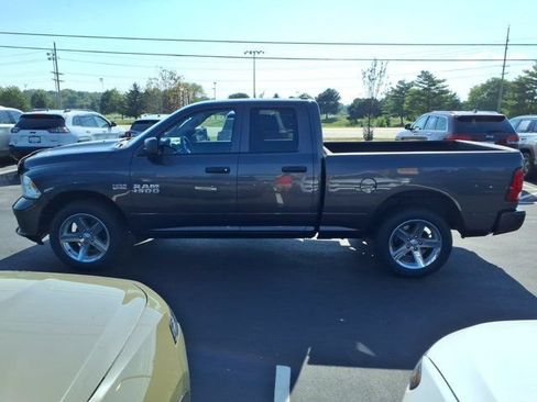 Used 2014 RAM 1500 Express AWD/4WD image 4