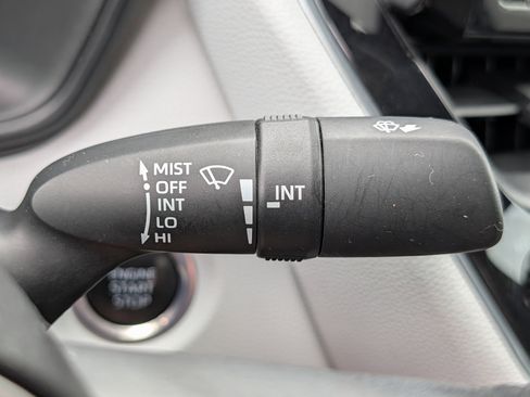 Used 2024 Toyota Corolla SE FWD image 29