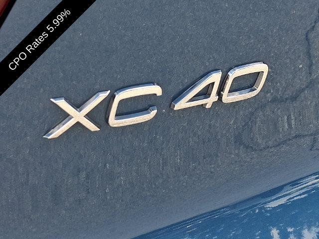 Certified 2023 Volvo XC40 B5 Plus w/ Driver Assist Package AWD/4WD image 35