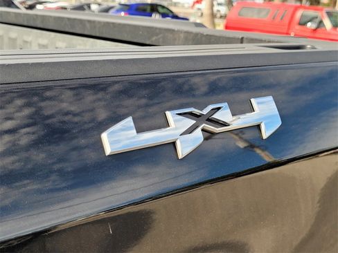 Used 2021 GMC Sierra 1500 Elevation image 12