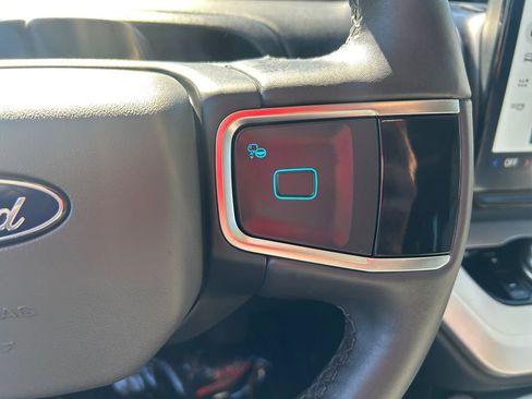 Used 2025 Ford Expedition Max Active image 22