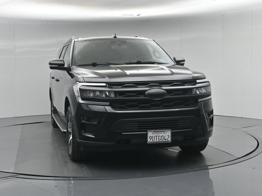 Used 2022 Ford Expedition Max Limited AWD/4WD image 32