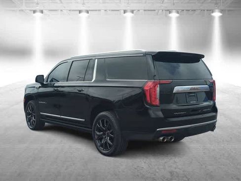 Used 2021 GMC Yukon XL Denali w/ Denali Premium Package AWD/4WD image 6