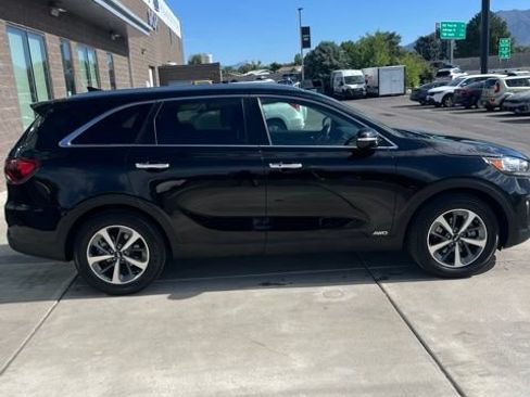Used 2019 Kia Sorento EX w/ EX Touring Package AWD/4WD image 5