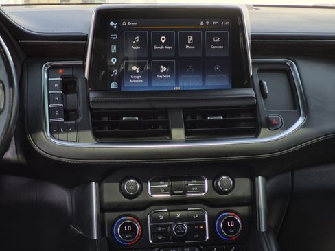 Used 2023 Chevrolet Tahoe Z71 AWD/4WD image 18