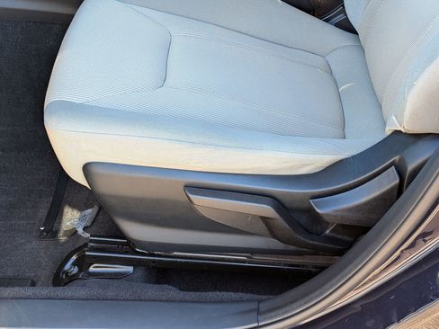 Certified 2020 Subaru Impreza 2.0i image 12