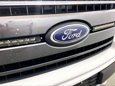 Certified 2019 Ford F150 XLT w/ Equipment Group 302A Luxury AWD/4WD image 23