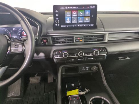 Certified 2024 Honda Pilot Elite image 21