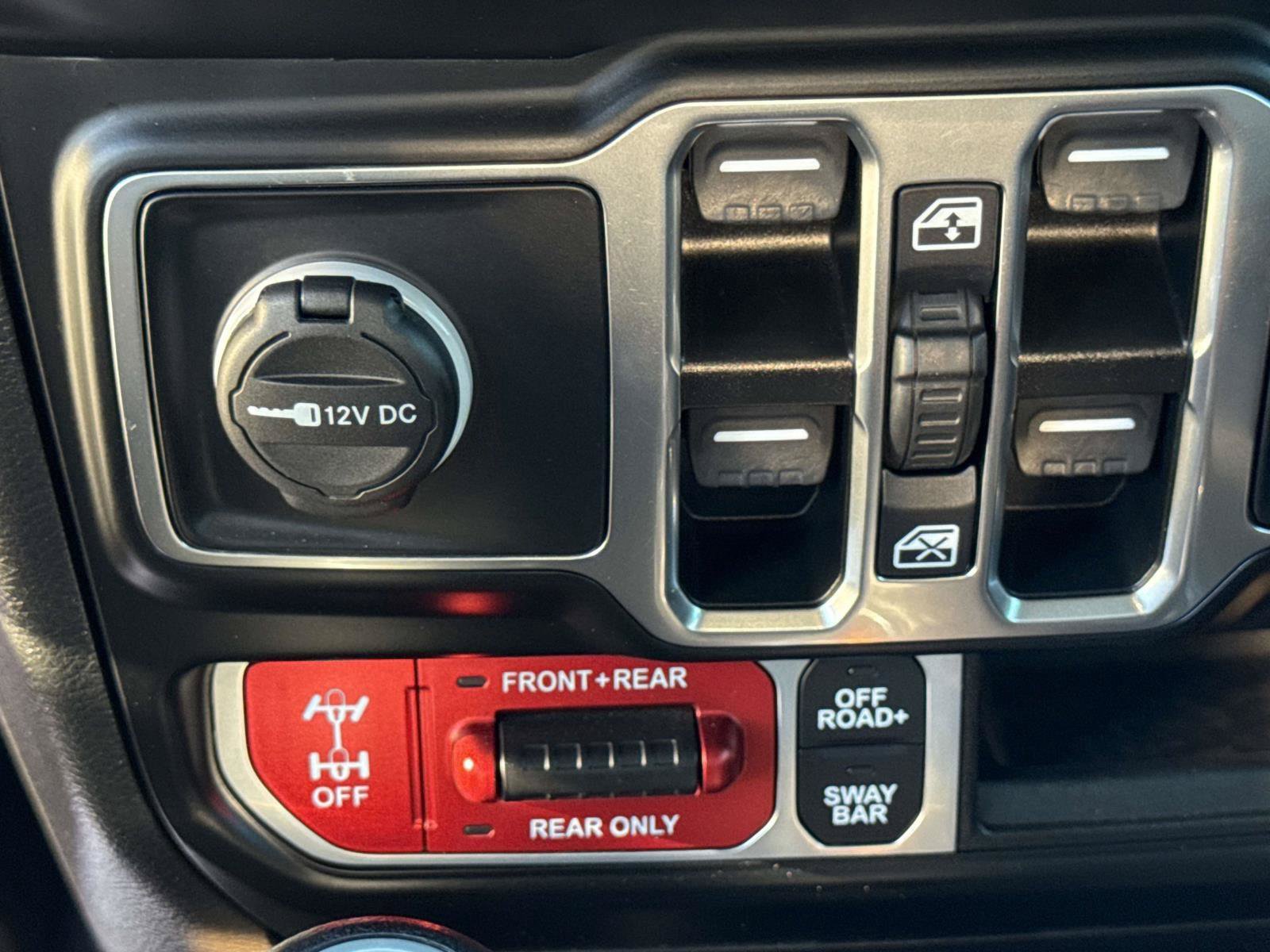Certified 2022 Jeep Wrangler Unlimited Rubicon w/ LED Lighting Group AWD/4WD image 27