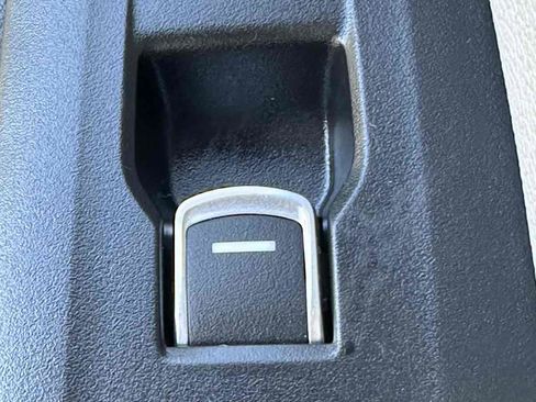 Used 2019 Honda Accord LX image 35