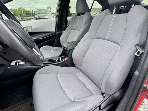 Used 2020 Toyota Corolla SE w/ SE Premium Package FWD image 16