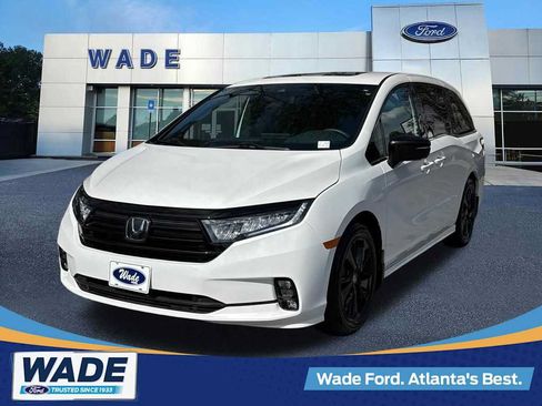 Used 2024 Honda Odyssey Sport image 1